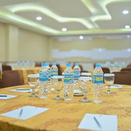 Kawana Hotel Padang  Zewnętrze zdjęcie