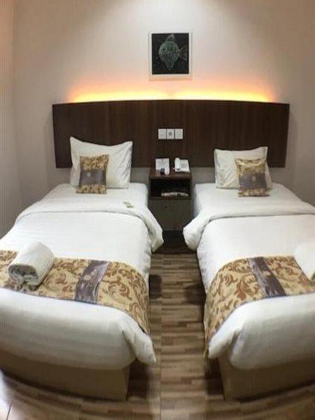Kawana Hotel Padang  Zewnętrze zdjęcie