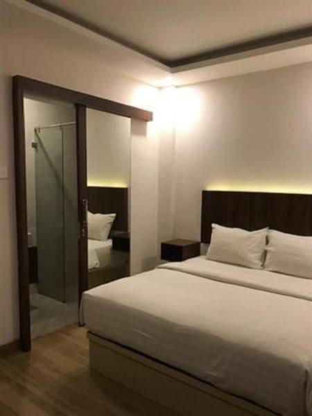 Kawana Hotel Padang  Zewnętrze zdjęcie