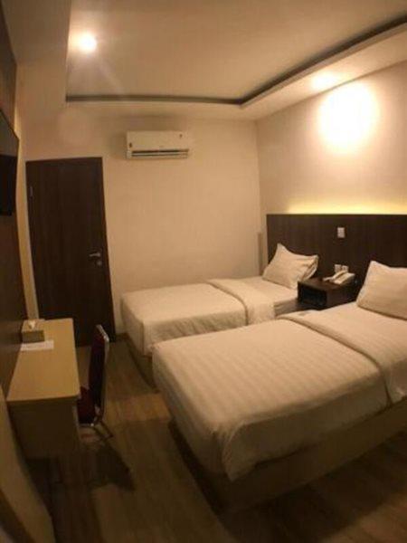 Kawana Hotel Padang  Zewnętrze zdjęcie