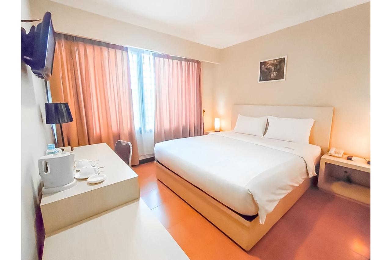 Kawana Hotel Padang  Zewnętrze zdjęcie