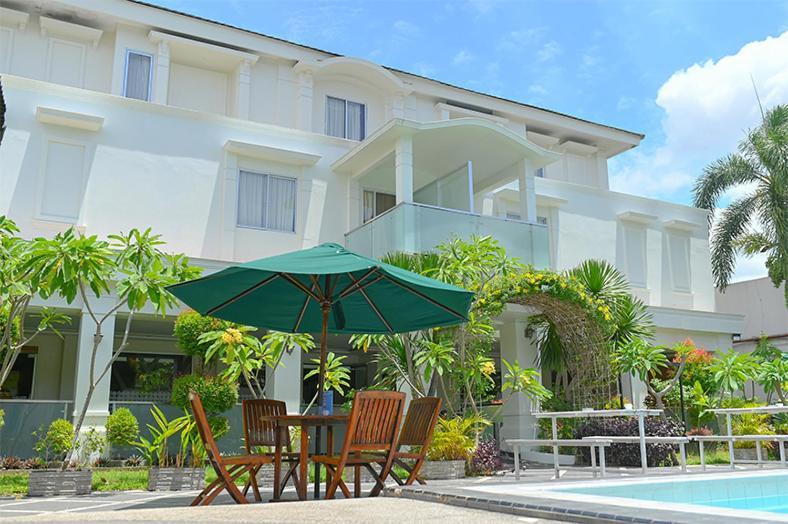 Kawana Hotel Padang  Zewnętrze zdjęcie